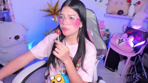 Snapshot of cutestephuwu chatting on 3, 11, 2025 - independent model online show from 3, 11, 2025