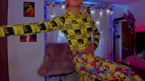 cuteweed420 online show from 20, 1, 2025