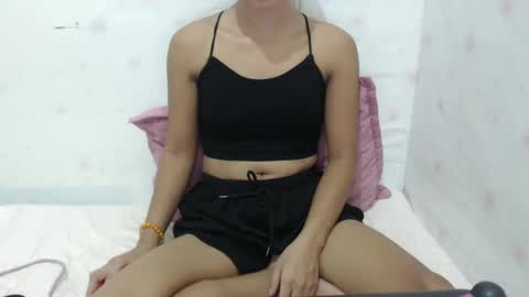 Snapshot of cutie_bella_xxx chatting on 23, 1, 2025 bella online show from 23, 1, 2025