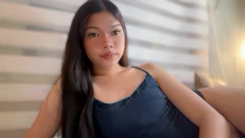 Snapshot of cutie_chinnie chatting on 23, 4, 2026 cutie_chinnie online show from 23, 4, 2026
