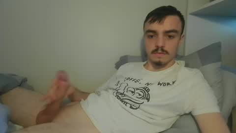 Snapshot of cutie_garlix chatting on 3, 7, 2026 cutie garlix online show from 3, 7, 2026