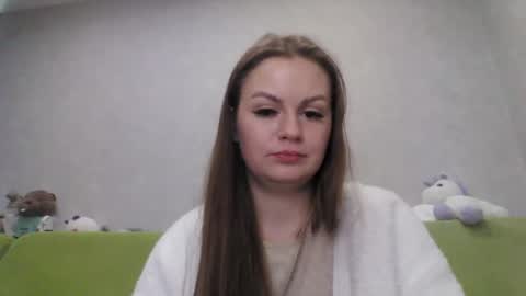 Chloe online show from 2, 3, 2025