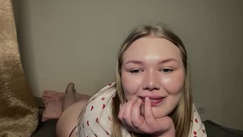 Julie  online show from 26, 3, 2026