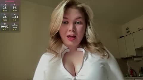 Julie  online show from 31, 3, 2026