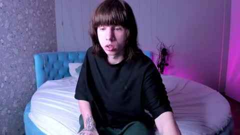 cutiekai_ online show from 9, 1, 2026