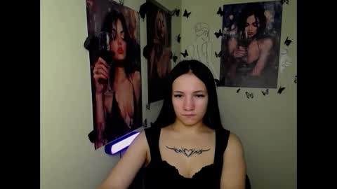 Snapshot of cutielady_ chatting on 16, 10, 2025 Emma online show from 16, 10, 2025