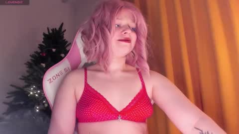 CutieSue online show from 19, 12, 2025