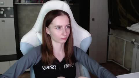 Cutti Crystal online show from 4, 11, 2025