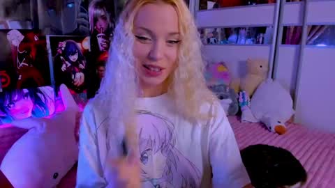 Snapshot of cuttie_ponyy chatting on 3, 6, 2026 Nora online show from 3, 6, 2026