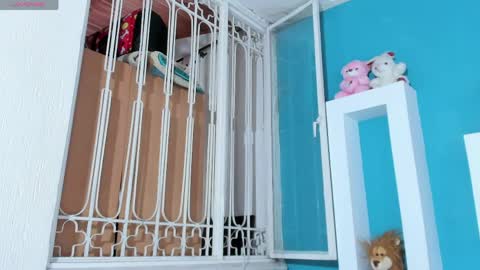 Snapshot of cuty_sexy_hotxx chatting on 20, 4, 2026 LIZETH online show from 20, 4, 2026