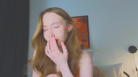 Snapshot of cuute_angell chatting on 30, 6, 2026 Virginia See you on Sunday online show from 30, 6, 2026