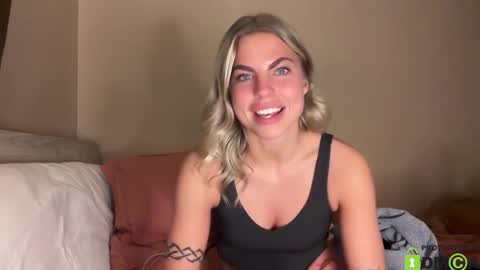 Snapshot of cxbraj chatting on 11, 11, 2025 cxbraj online show from 11, 11, 2025