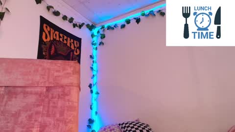 Camila online show from 18, 12, 2024