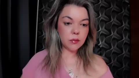Full time mean bitch. online show from 15, 6, 2026