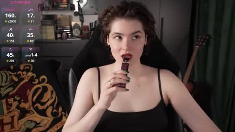 Helen Blossom online show from 16, 2, 2026