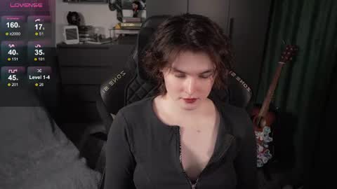 Helen Blossom online show from 5, 7, 2026