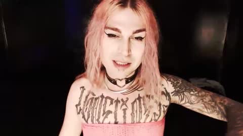 Nikki online show from 3, 12, 2025