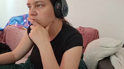 Snapshot of cyndee_winter chatting on 9, 6, 2026 Cyndee Winter online show from 9, 6, 2026