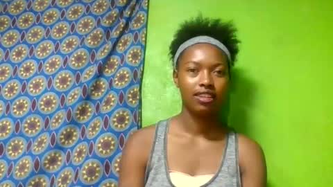 Snapshot of cynthia233365 chatting on 1, 6, 2026 cynthia233365 online show from 1, 6, 2026