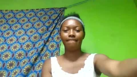 Snapshot of cynthia233365 chatting on 2, 6, 2026 cynthia233365 online show from 2, 6, 2026