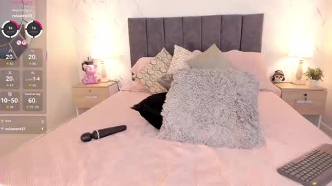 Snapshot of cyntia_adams chatting on 29, 9, 2025 cyntia_adams online show from 29, 9, 2025