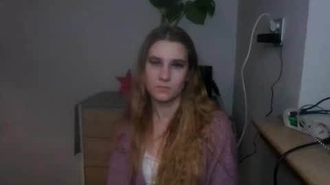 Snapshot of cyntianatural chatting on 28, 1, 2025 CyntiaNatural online show from 28, 1, 2025