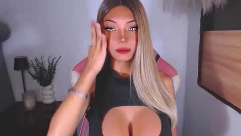 cyrabigcock online show from 13, 4, 2026