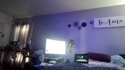 Snapshot of d1ckh3rd0wnr18 chatting on 25, 9, 2025 IMA PUT IT ON YA SHOULDER SO U CAN THINK ABOUT IT online show from 25, 9, 2025