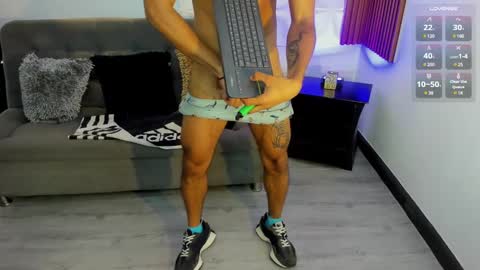 Snapshot of daarkomalfoy chatting on 19, 12, 2024 Mauricio online show from 19, 12, 2024