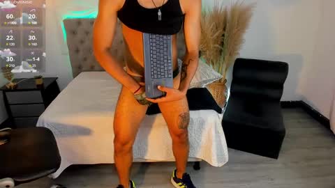 Snapshot of daarkomalfoy chatting on 23, 1, 2025 Mauricio online show from 23, 1, 2025