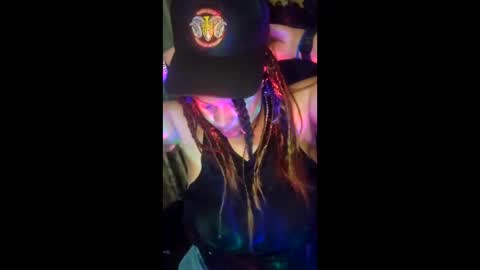 Daddett iS Wett online show from 29, 12, 2024