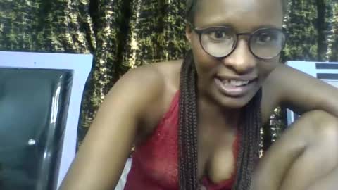 Snapshot of daddies_lover chatting on 28, 5, 2026 Goddess online show from 28, 5, 2026