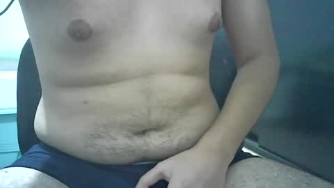 Snapshot of daddiesboy0811 chatting on 22, 6, 2026 daddiesboy0811 online show from 22, 6, 2026