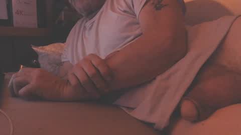 Snapshot of daddiesmonstercock chatting on 26, 1, 2025 daddiesmonstercock online show from 26, 1, 2025