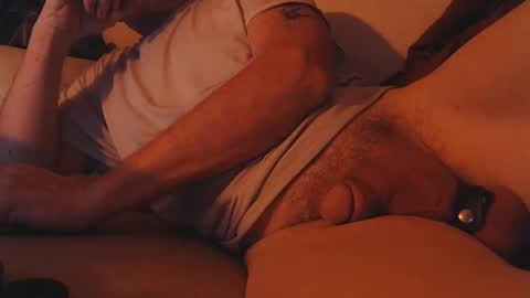 Snapshot of daddiesmonstercock chatting on 29, 1, 2025 daddiesmonstercock online show from 29, 1, 2025