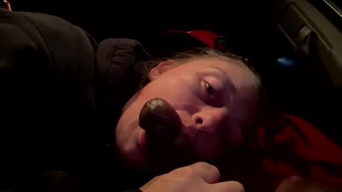 daddyandmama22 online show from 9, 4, 2026