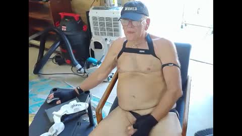 Snapshot of daddyass4u2breed chatting on 16, 9, 2025 daddyass4u2breed online show from 16, 9, 2025