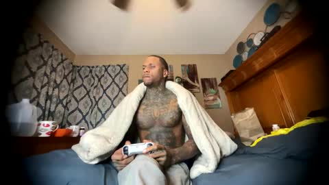 Snapshot of daddyjanimal chatting on 3, 5, 2026 sexy tatted king bbc online show from 3, 5, 2026