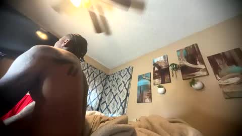 Snapshot of daddyjanimal chatting on 22, 5, 2026 sexy tatted king bbc online show from 22, 5, 2026