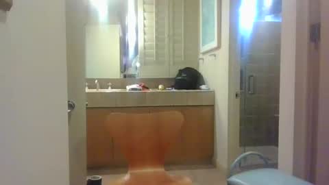 Snapshot of daddyjayare760 chatting on 1, 1, 2025 daddyjayare760 online show from 1, 1, 2025