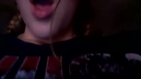 Caroline online show from 26, 9, 2025