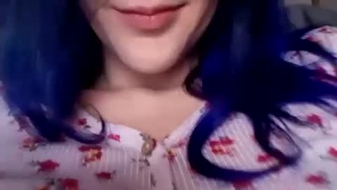 Caroline online show from 12, 10, 2025