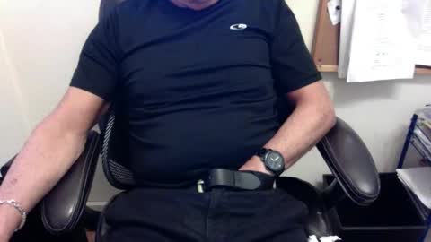 dadooronron69 online show from 11, 4, 2026