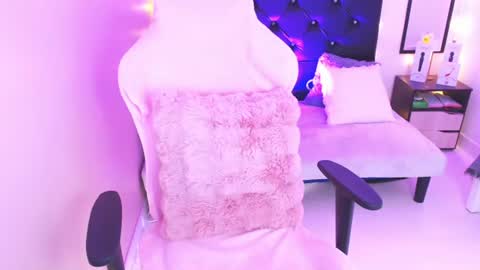 Snapshot of dads_angel19 chatting on 28, 7, 2026 amanda online show from 28, 7, 2026