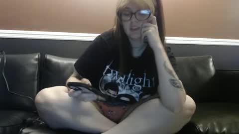 Snapshot of dadsdoll2 chatting on 30, 3, 2026 dadsdoll2 online show from 30, 3, 2026