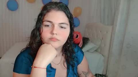 daeneryslove_doll online show from 23, 10, 2025