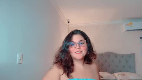daeneryslove_doll online show from 8, 11, 2025