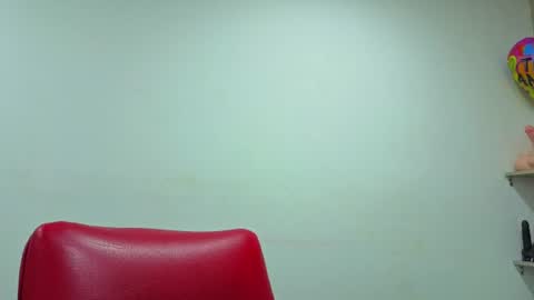 Snapshot of daffnelewis chatting on 18, 7, 2026 daffnelewis online show from 18, 7, 2026