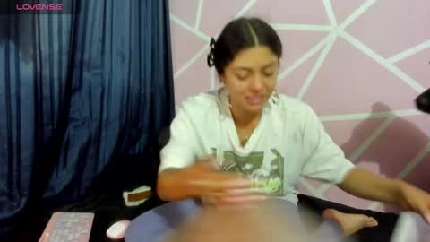 dafna lorens  online show from 17, 2, 2026