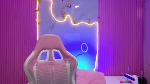 Dafne  online show from 10, 4, 2026